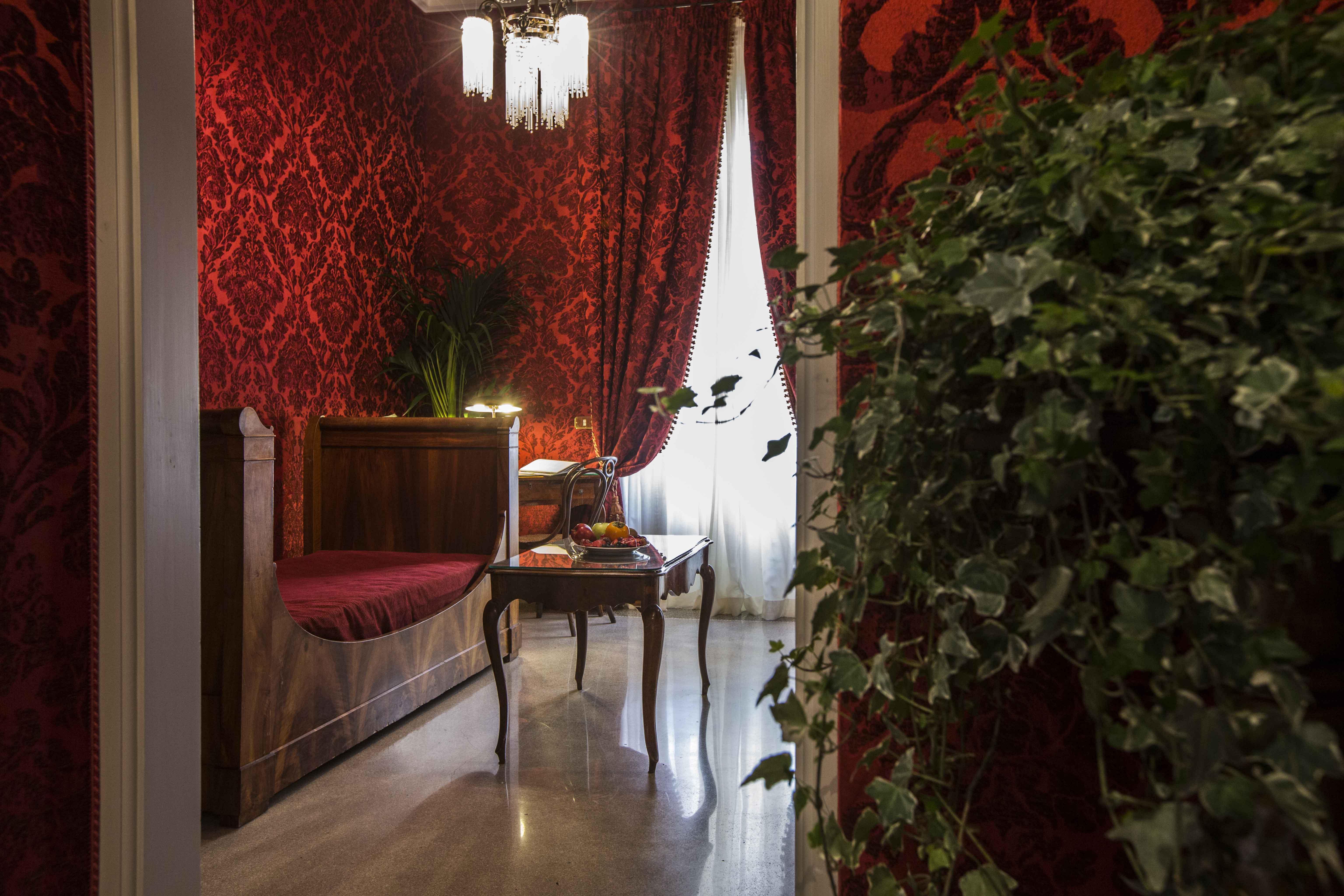 Hotel Locarno — Foto’s 3